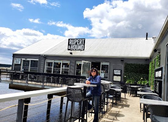 australia/tasmania/restaurant/rupert-hound
