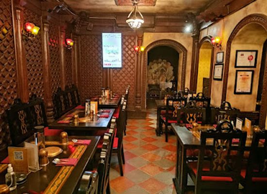 india/kolkata/restaurant/oudh-1590-deshapriya-park