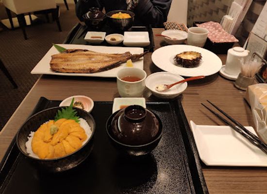 japan/sapporo/chuo/restaurant/hakodate-uni-murakami-nippon-life-sapporo-building-store