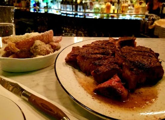 oklahoma/green-country/restaurant/bull-in-the-alley