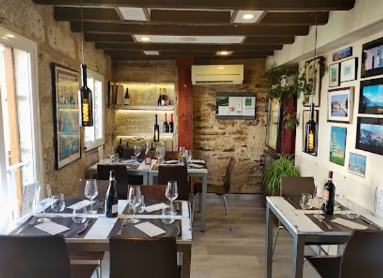 spain/santiago-de-compostela/restaurant/restaurante-la-piccola-italia-scq-pizzeria