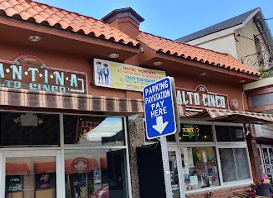 new-york/syracuse/university-hill/restaurant/alto-cinco