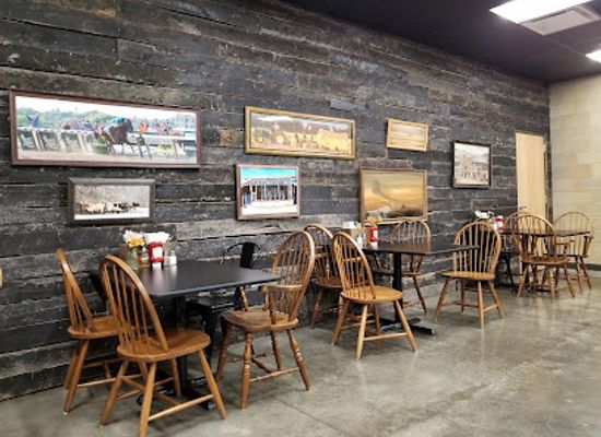 kentucky/bluegrass-region/restaurant/the-barn-door-grill-and-bar