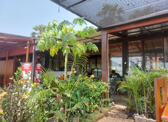 sri-lanka/puttalam-district/restaurant/kandiah-beach-family-restaurant