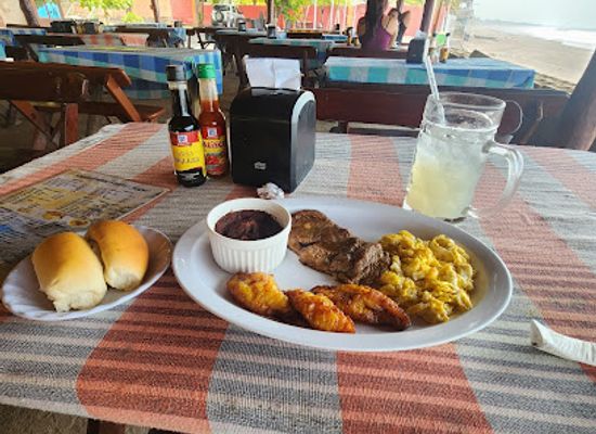 el-salvador/la-libertad/restaurant/restaurante-puerto-nuevo