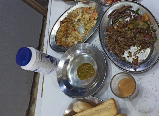 yemen/aden/restaurant/mataam-alshuhada-llmahrwqat