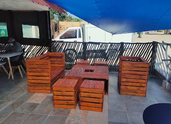 botswana/okavango-delta/restaurant/lovelean-restaurant