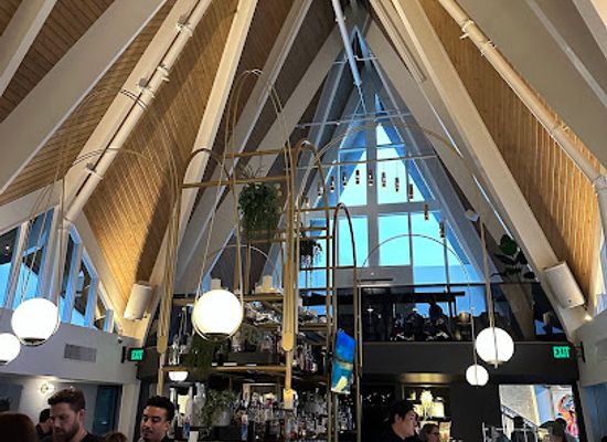 illinois/metro-east/restaurant/the-foxtail-on-the-lake