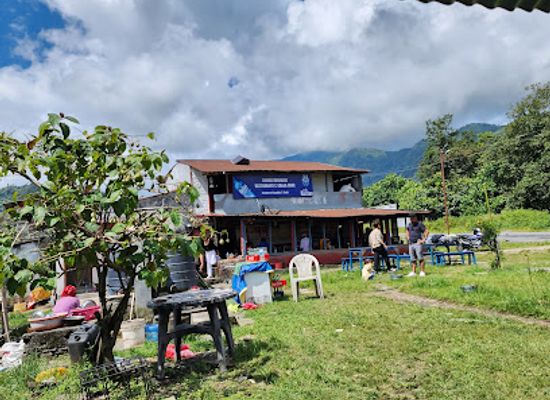 nepal/poon-hill/restaurant/hamro-bhandari-restaurant-khaja-ghar