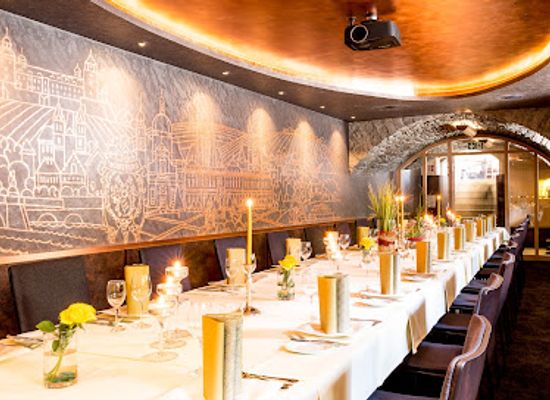 germany/wurzburg/restaurant/restaurant-wurtzburg-gmbh-im-hotel-strauss