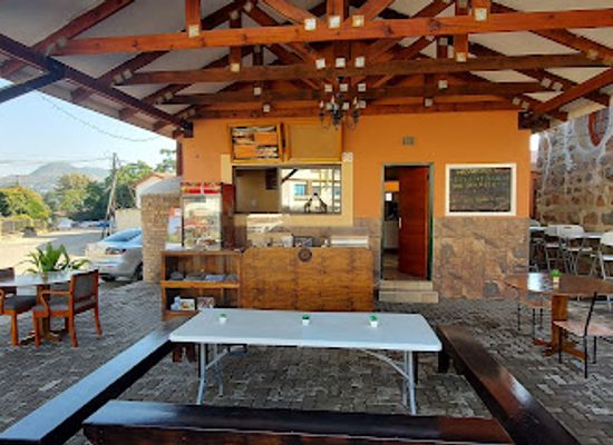 eswatini/manzini/restaurant/the-bush-pizzeria-and-cafe