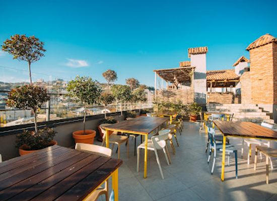 georgia/tbilisi/restaurant/bina-n37