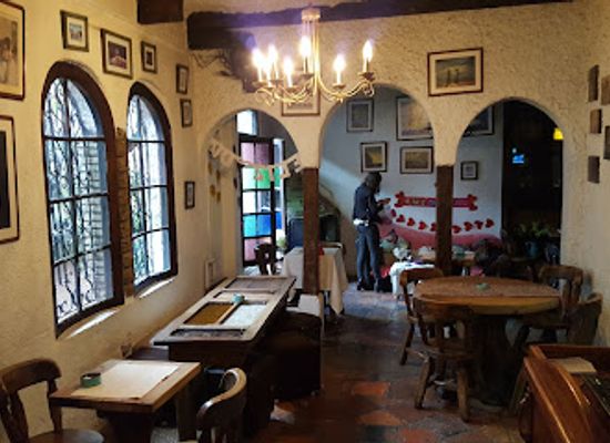 colombia/bogota/la-candelaria/restaurant/el-gato-gris