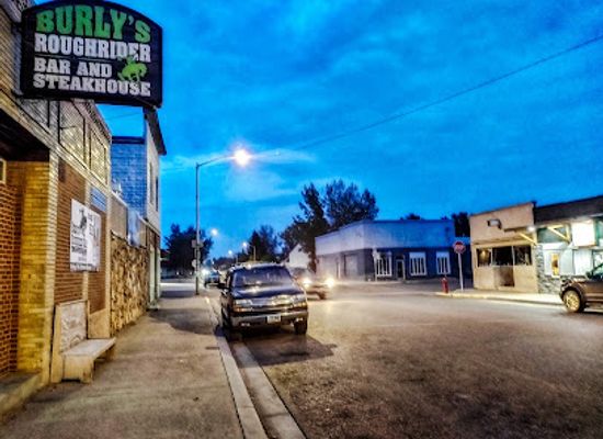 north-dakota/little-missouri-national-grassland/restaurant/burly-s-roughrider-bar-steakhouse-llc