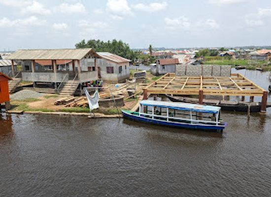 benin/ganvie-village/restaurant/auberge-chez-m-a-ganvie