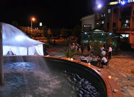 albania/patos/restaurant/bar-keshtjella-restorant