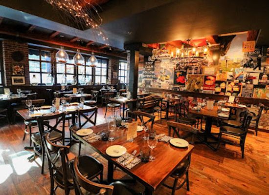 canada/halifax/spring-garden/restaurant/la-frasca-cibi-vini