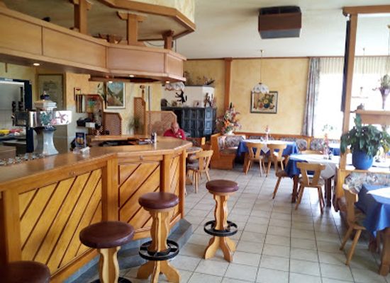 austria/lavanttal/restaurant/ikarus-flugplatzrestaurant