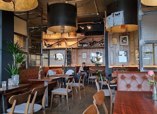 ireland/salthill/restaurant/magnetti