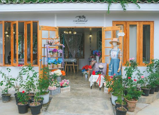 thailand/golden-triangle/restaurant/cafe-eatery-waylatairommai