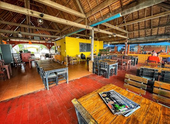 thailand/rayong/klaeng/restaurant/la-capanna-mae-phim-beach