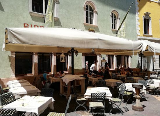 italy/val-di-non/restaurant/forsterbrau-trento