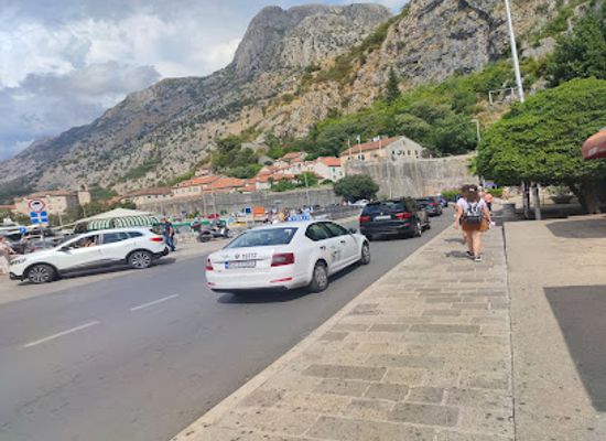 montenegro/kotor-bay/restaurant/bbq-tanjga