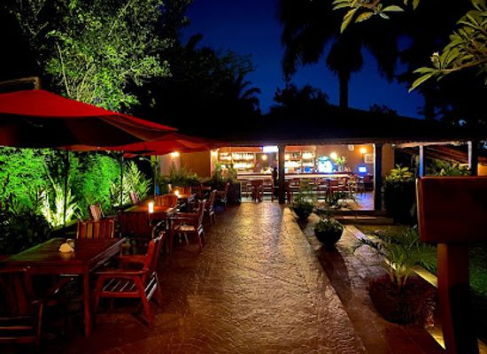 uganda/kampala/kololo/restaurant/the-hickory