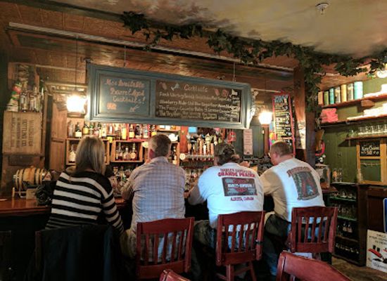 maine/bar-harbor/restaurant/leary-s-landing-irish-pub