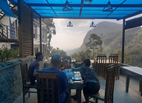 sri-lanka/ella/restaurant/floating-view-restaurant-ella
