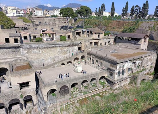 italy/herculaneum/restaurant/pizzeria-ro-vi