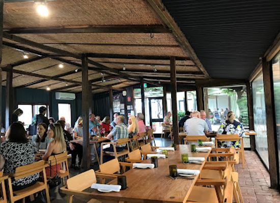 australia/fleurieu-peninsula/restaurant/the-currant-shed-restaurant