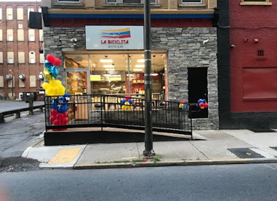 pennsylvania/allentown/restaurant/la-bicicleta-arepa-bar