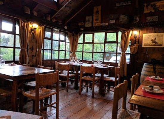argentina/cerro-tronador/restaurant/la-salamandra-pulperia