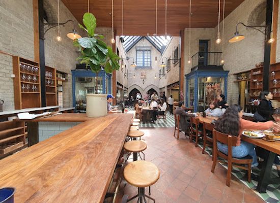 california/los-angeles-county/restaurant/republique-cafe-bakery-republique-restaurant