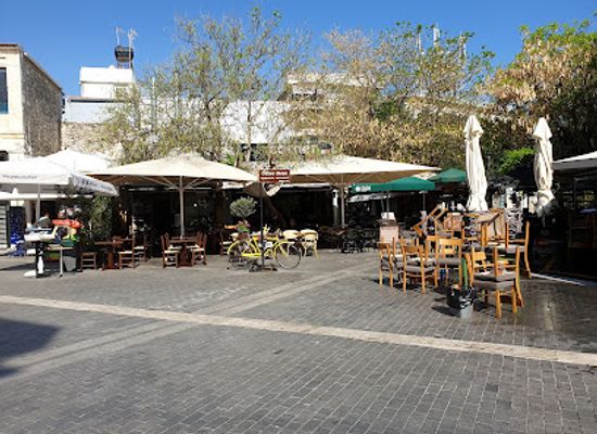 greece/heraklion/lions-square/restaurant/olive-trees-restaurant