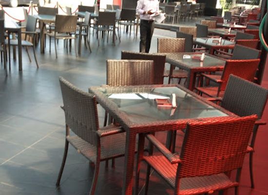 chad/borkou-ennedi-tibesti/restaurant/xovar