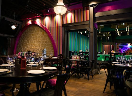 cyprus/limassol/restaurant/savoy-music-restaurant