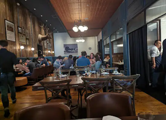 california/walnut-creek/restaurant/bounty-hunter-walnut-creek