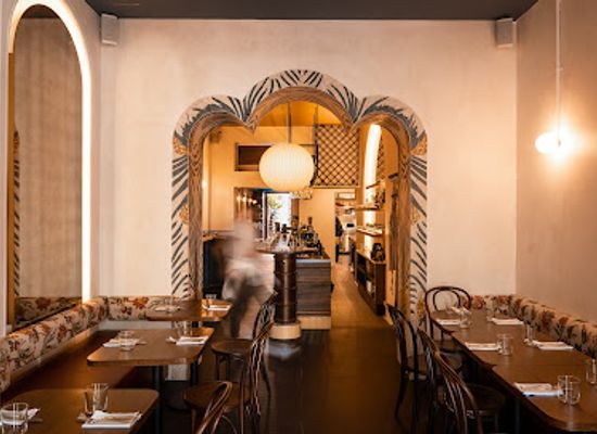 australia/central-west/restaurant/ezra