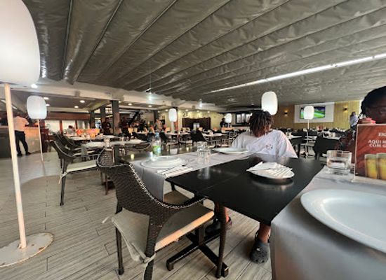 angola/okavango-basin/restaurant/lookal-mar-marisqueira