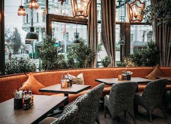 sweden/gothenburg/avenyn/restaurant/olivia-avenyn