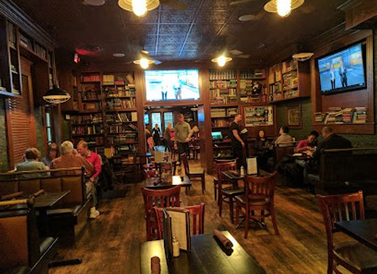 indiana/the-lakes-region/restaurant/stacks-bar-and-grill