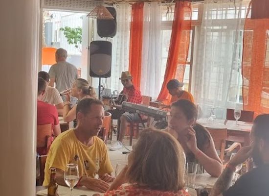 cabo-verde/espargos/restaurant/almoco-self-service-detto-al-kilo