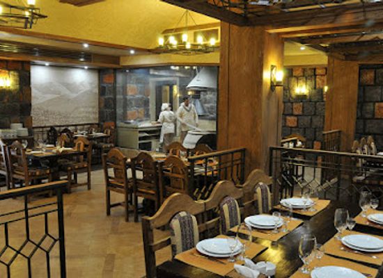 armenia/aragatsotn/restaurant/tavern-yerevan-teryan