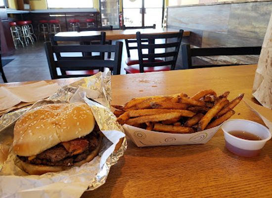 delaware/sussex-county/restaurant/smash-n-dash-burgery