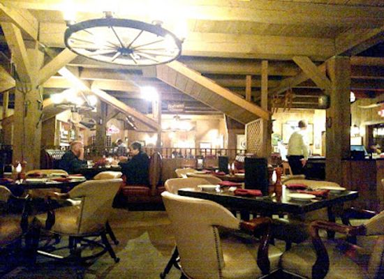 virginia/williamsburg/restaurant/aberdeen-barn-steakhouse