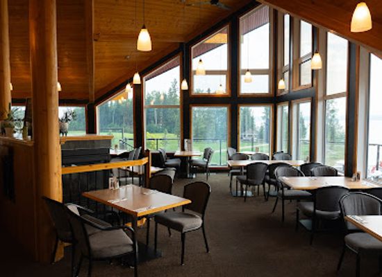canada/northern-canada/restaurant/water-s-edge