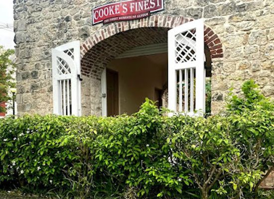 barbados/hastings/restaurant/cooke-s-finest-cafe-lanterns-mall
