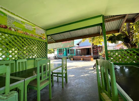 indonesia/pulau-derawan/restaurant/azwar-restaurant